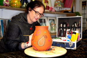 Jaqueline aan het werk